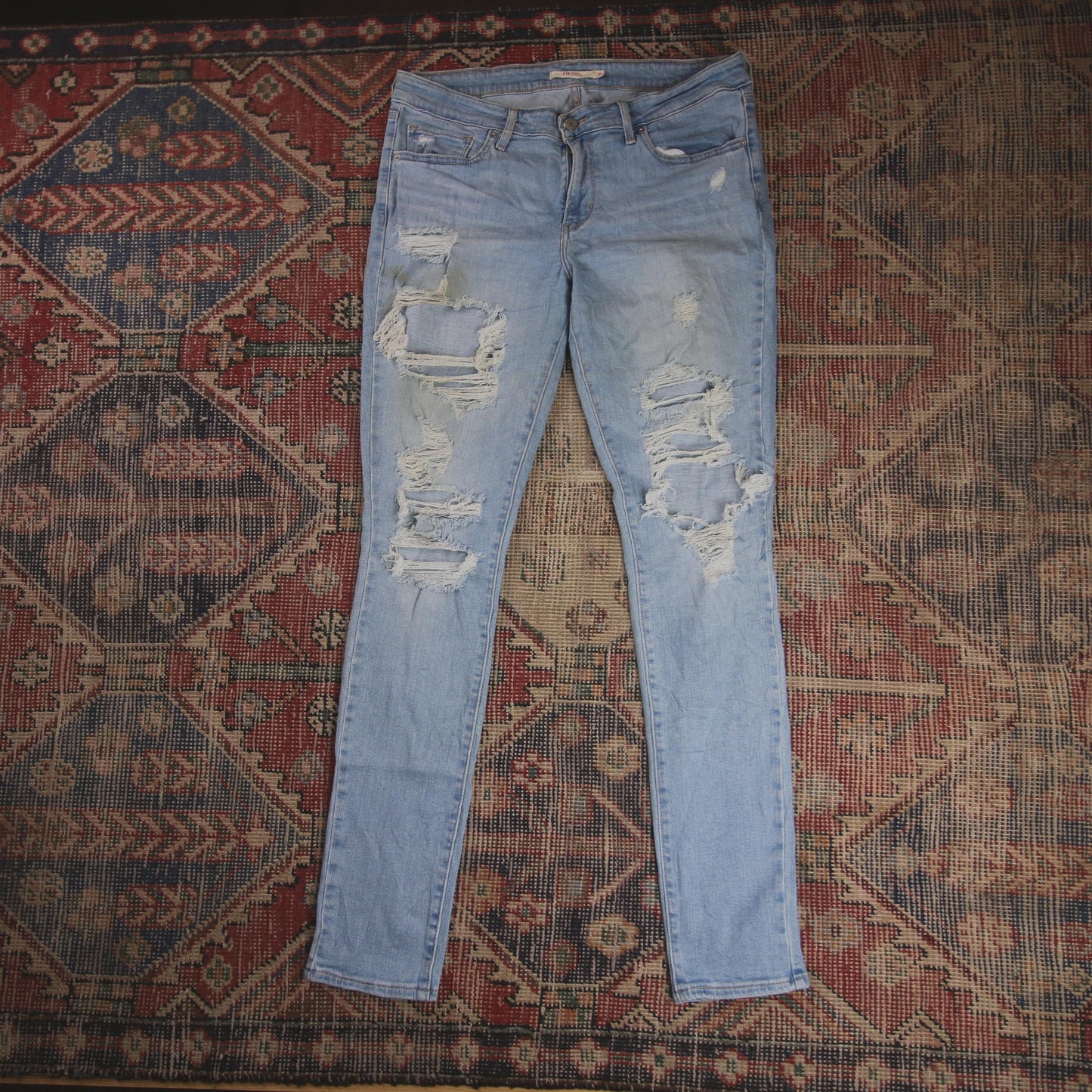 Levi's 711 W32 L30 Skinny Classic Ripped Style Blue Denim Jeans
