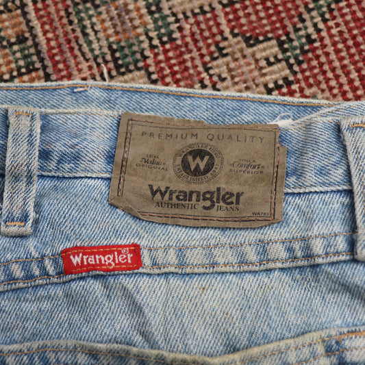 Wrangler W42 L30 Straight Leg Relaxed Fit Blue Denim Jeans