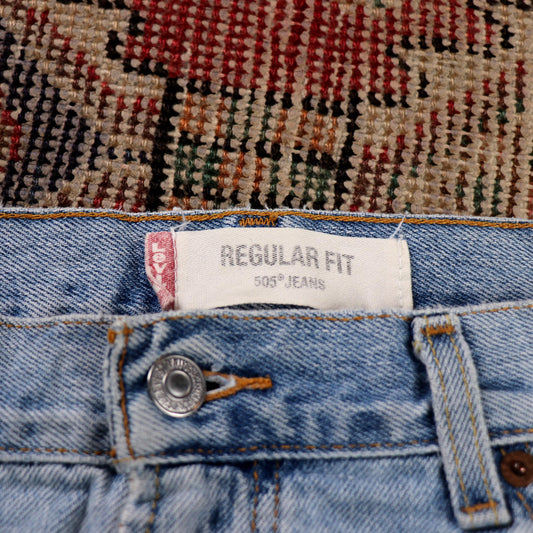 Levi's W34 L30 Straight Leg Relaxed Fit Classic Ripped Style Blue Denim Jeans