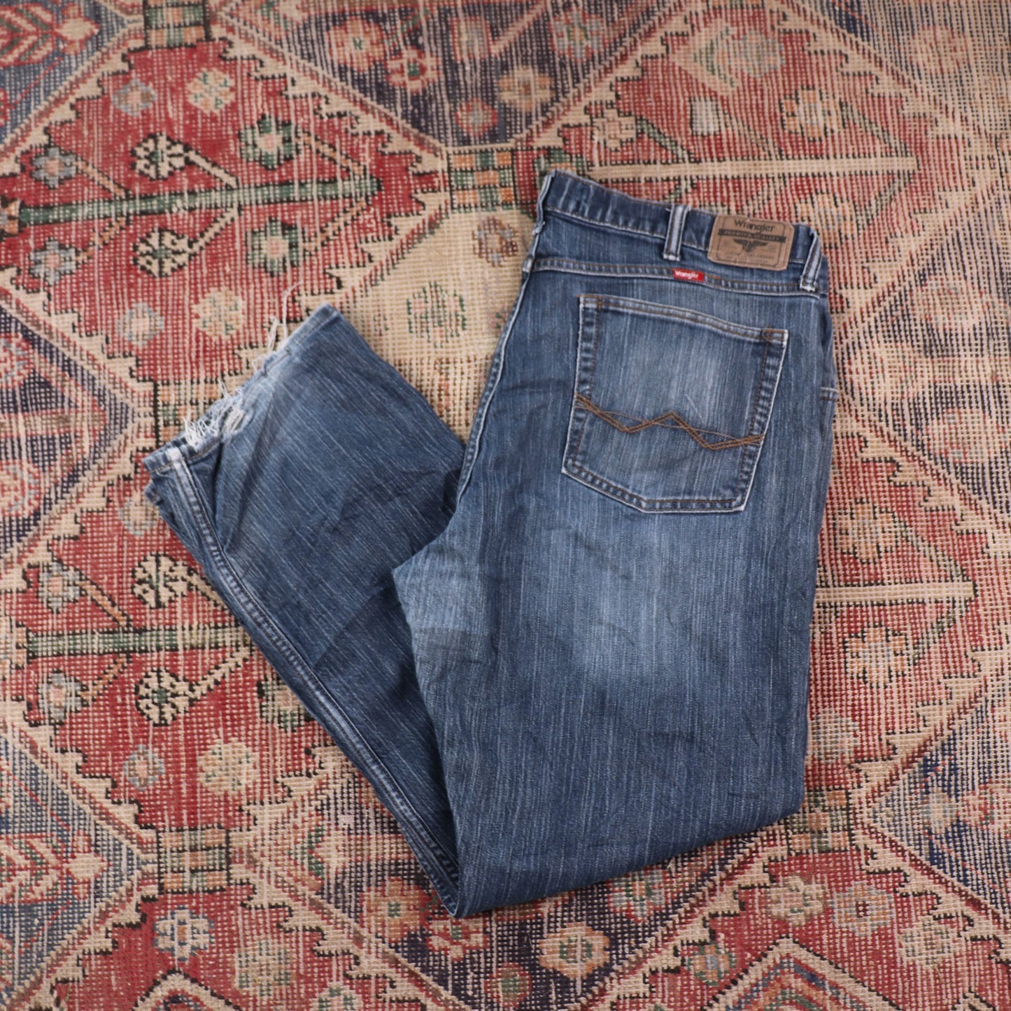 Wrangler W36 L29 Straight Leg Relaxed Fit Blue Denim Jeans