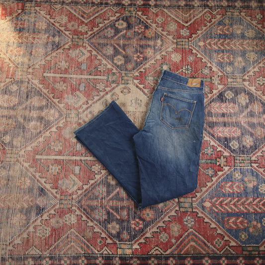 Levi's W32 L30 Flared Blue Denim Jeans