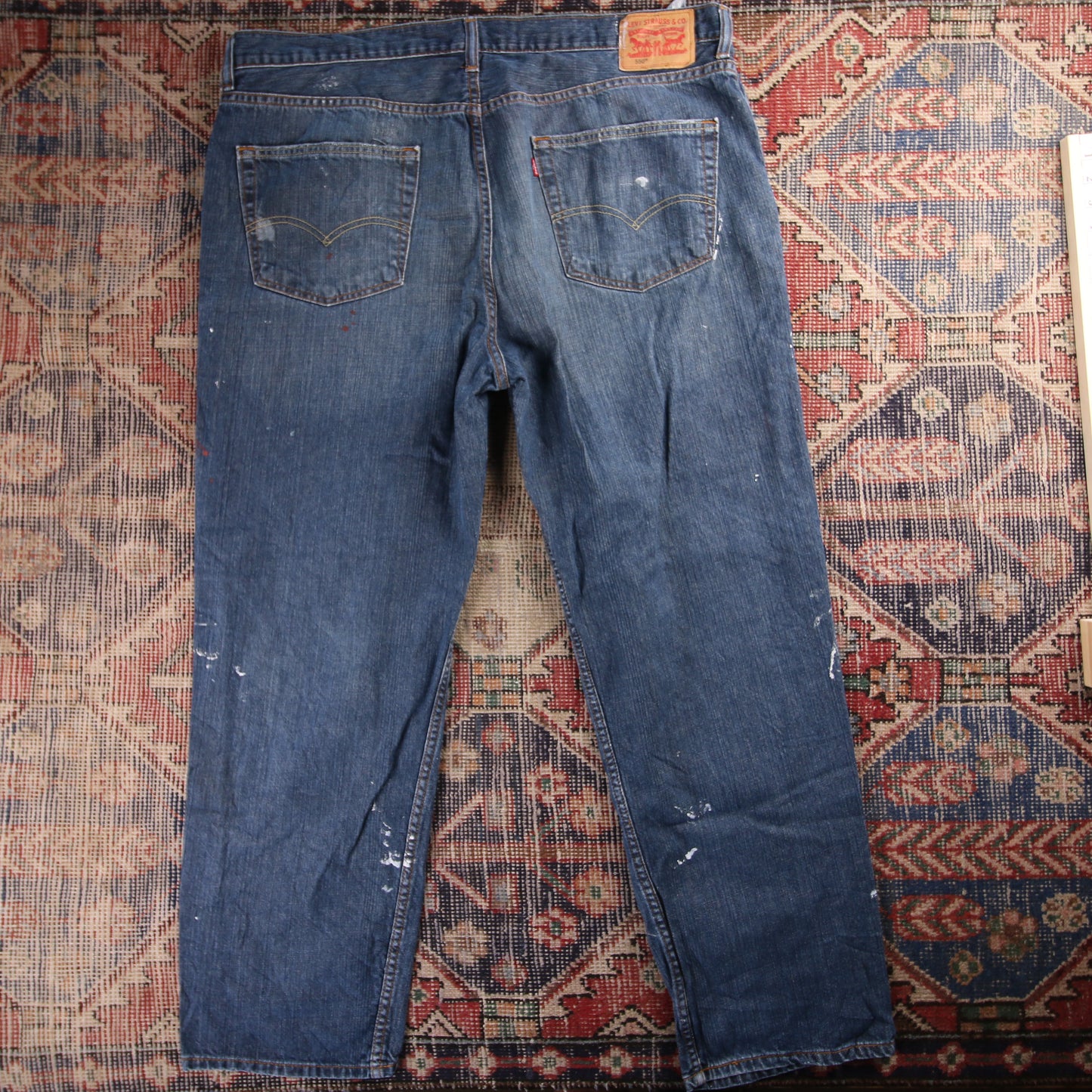 Levi's 550 Red Tab W42 L30 Tapered Leg Relaxed Fit Blue ** Denim Jeans