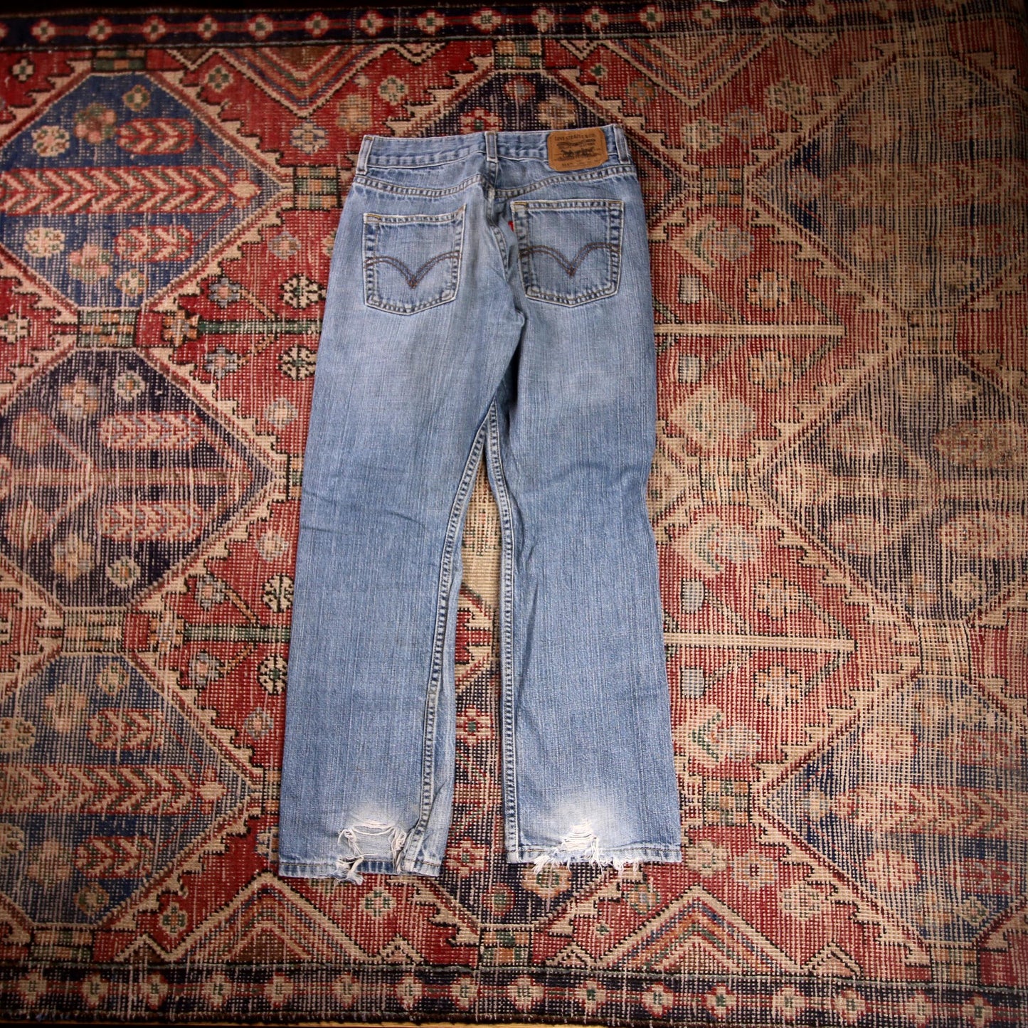 Levi's 514 W24 L25 Straight Leg Classic Ripped Style Blue Denim Jeans