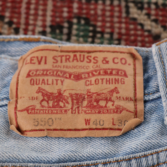 Levi's 550 W40 L29 Tapered Leg Relaxed Fit Classic Ripped Style Blue Denim Jeans