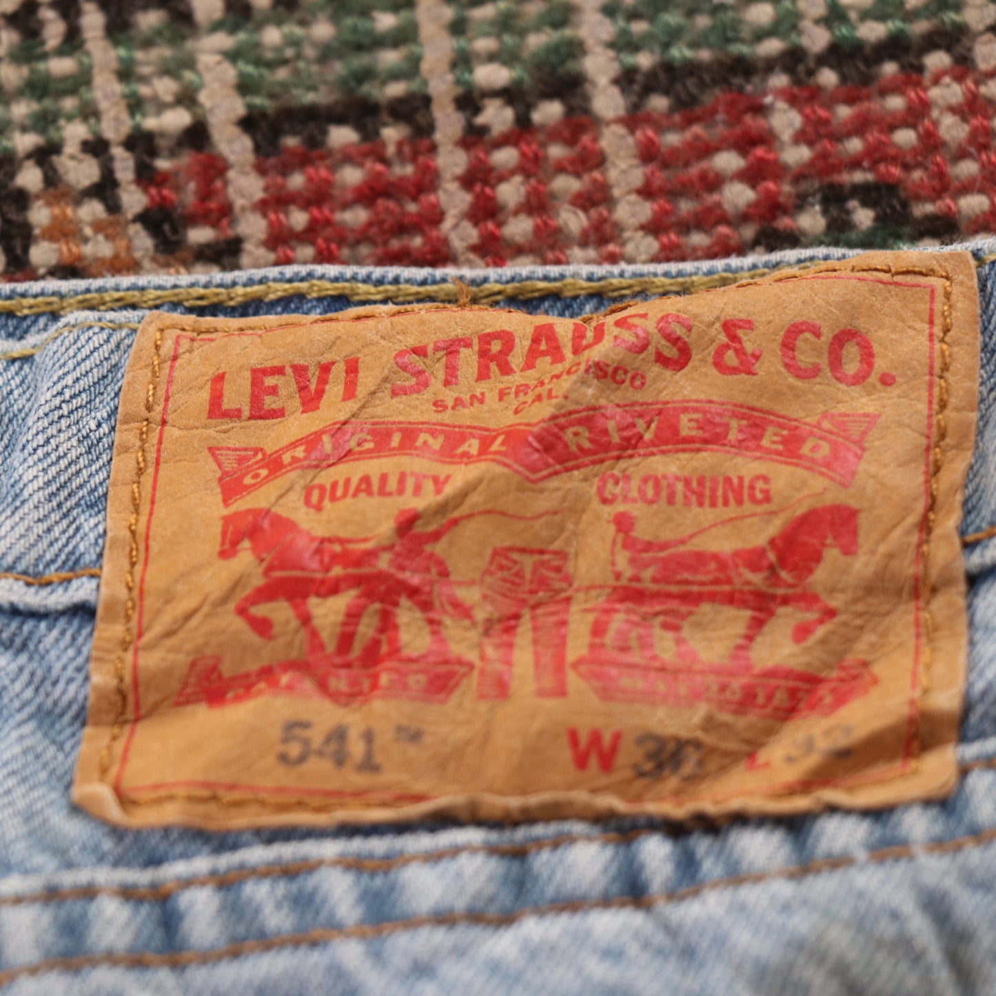 Levi's 541 Red Tab W24 L30 Tapered Leg Blue Denim Jeans