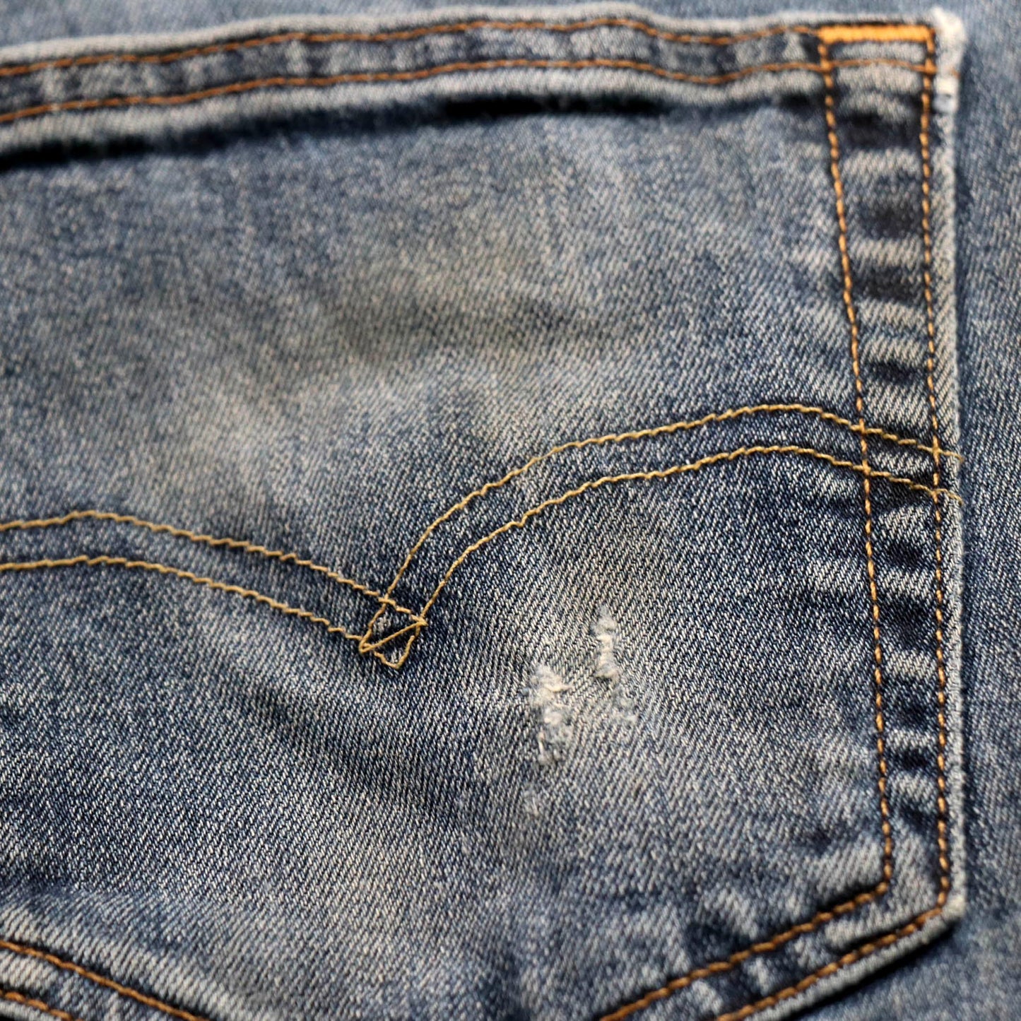Levi's 541 W34 L27 Tapered Leg Blue Denim Jeans