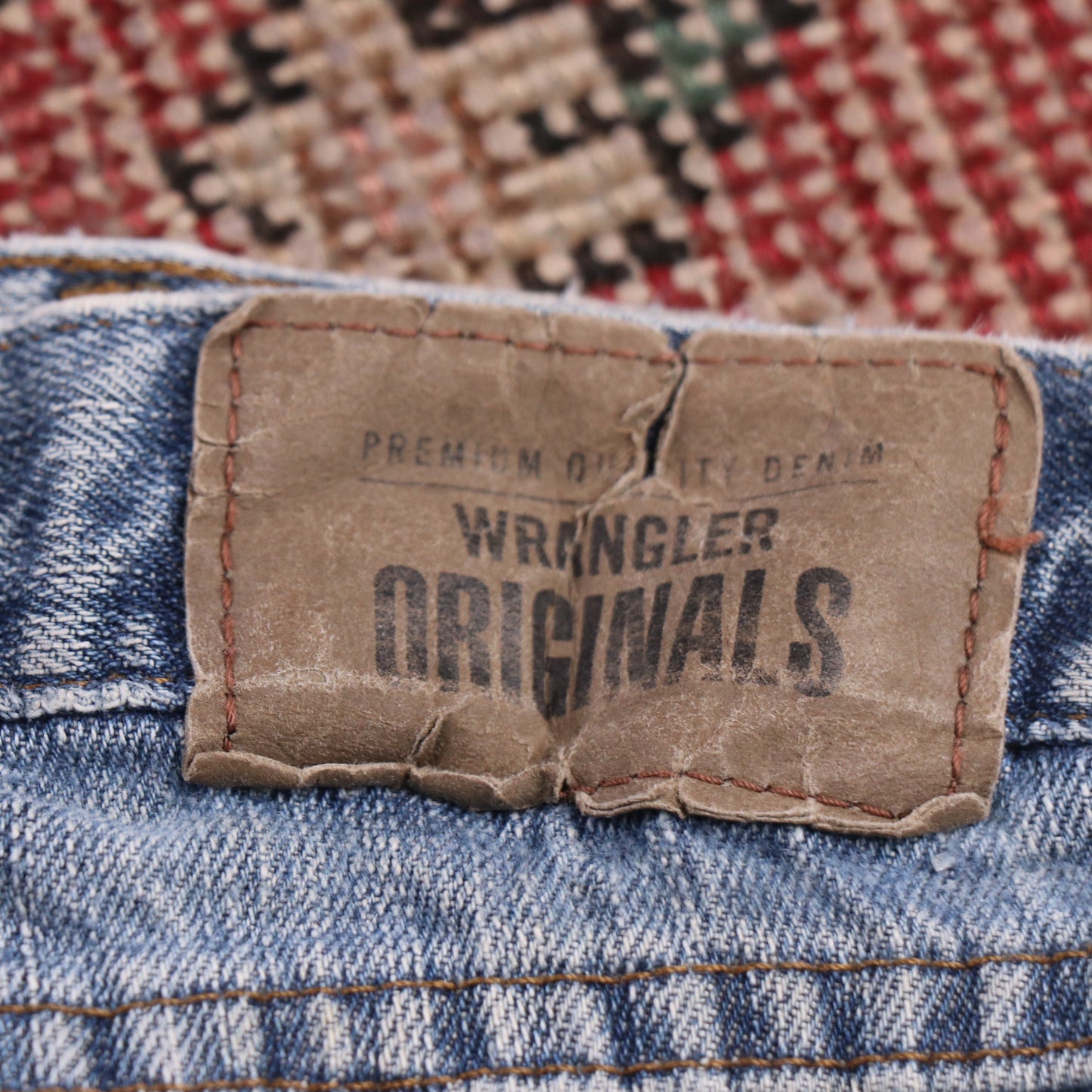 Wrangler W38 L30 Straight Leg Relaxed Fit Blue Denim Jeans