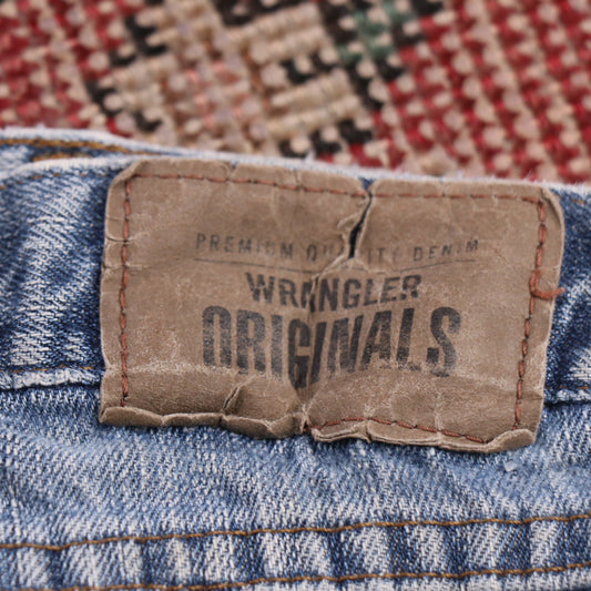Wrangler W38 L30 Straight Leg Relaxed Fit Blue Denim Jeans