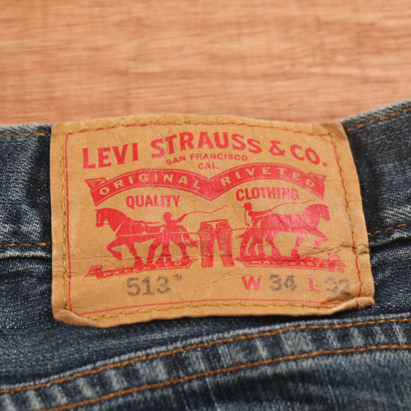 Levi's 513 Red Tab W34 L30 Straight Leg Slim Fit Blue Denim Jeans