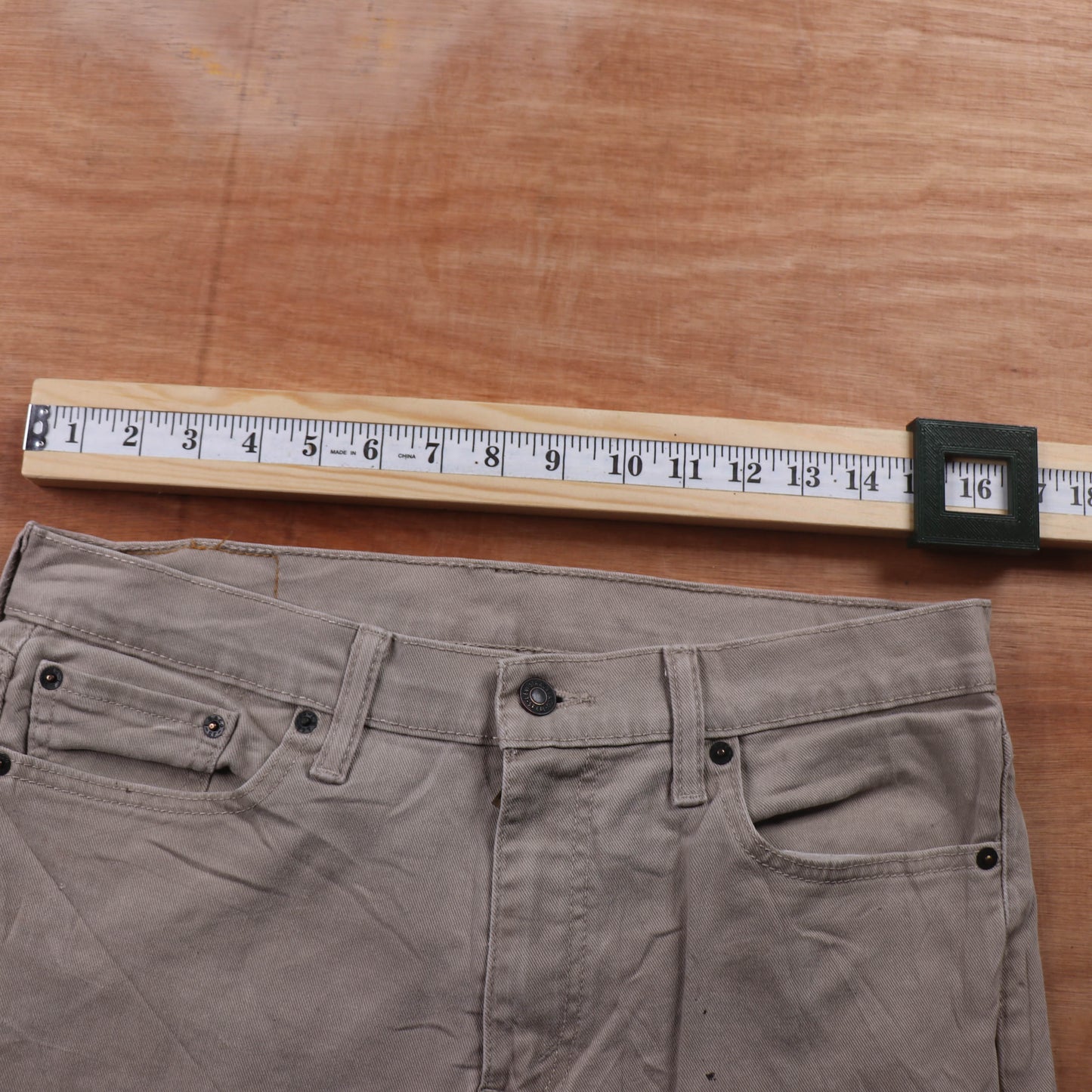 Levi's 501 Red Tab W32 L29 Original Fit Beige Denim Jeans