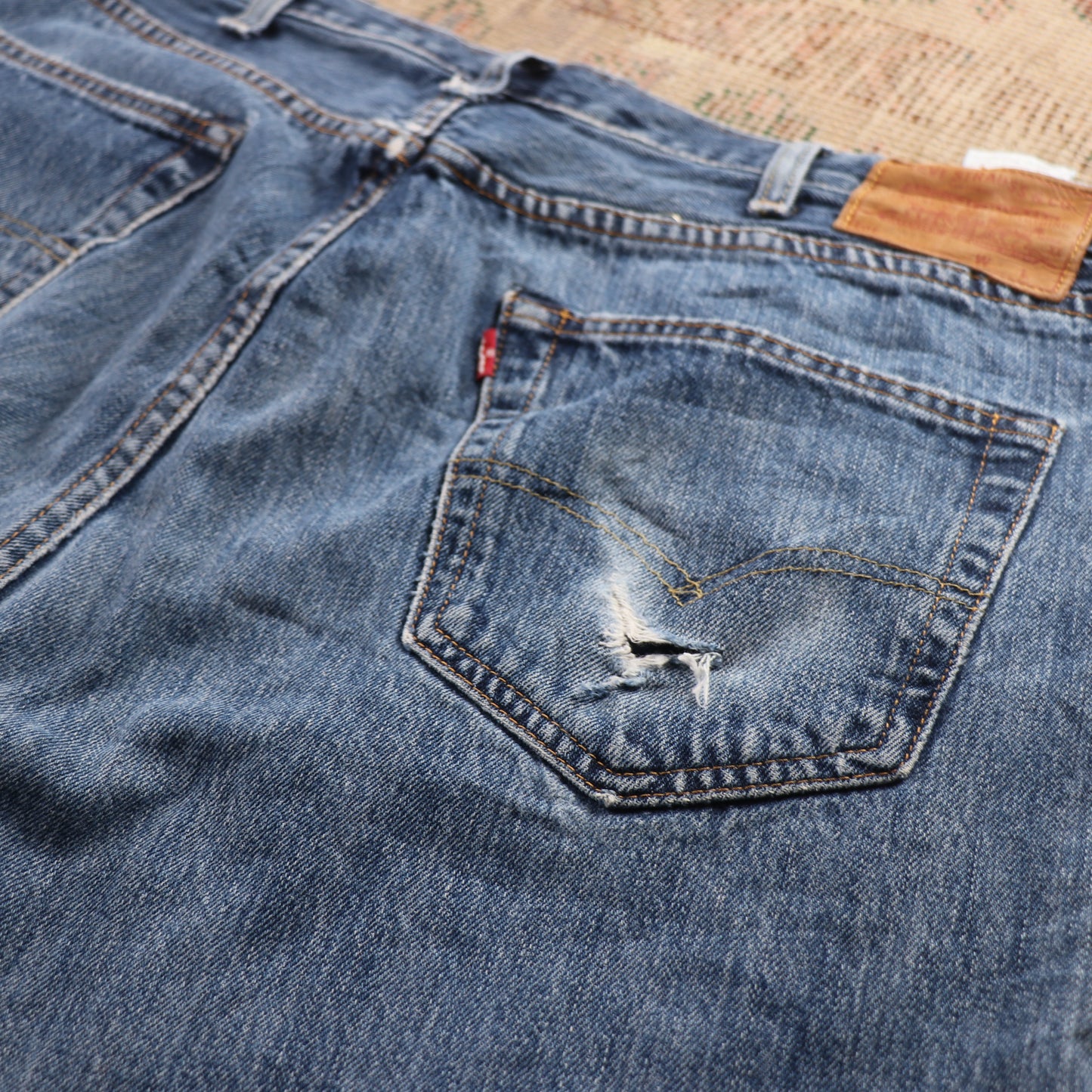 Levi's W38 L29 Straight Leg Loose Fit Blue Denim Jeans