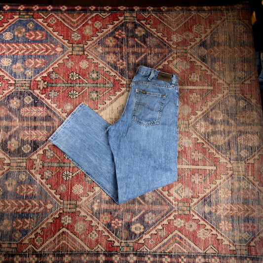 Lee W30 L30 Straight Leg Relaxed Fit Blue Denim Jeans