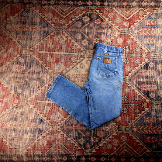 Wrangler W36 L30 Straight Classic Ripped Style Blue Denim Jeans