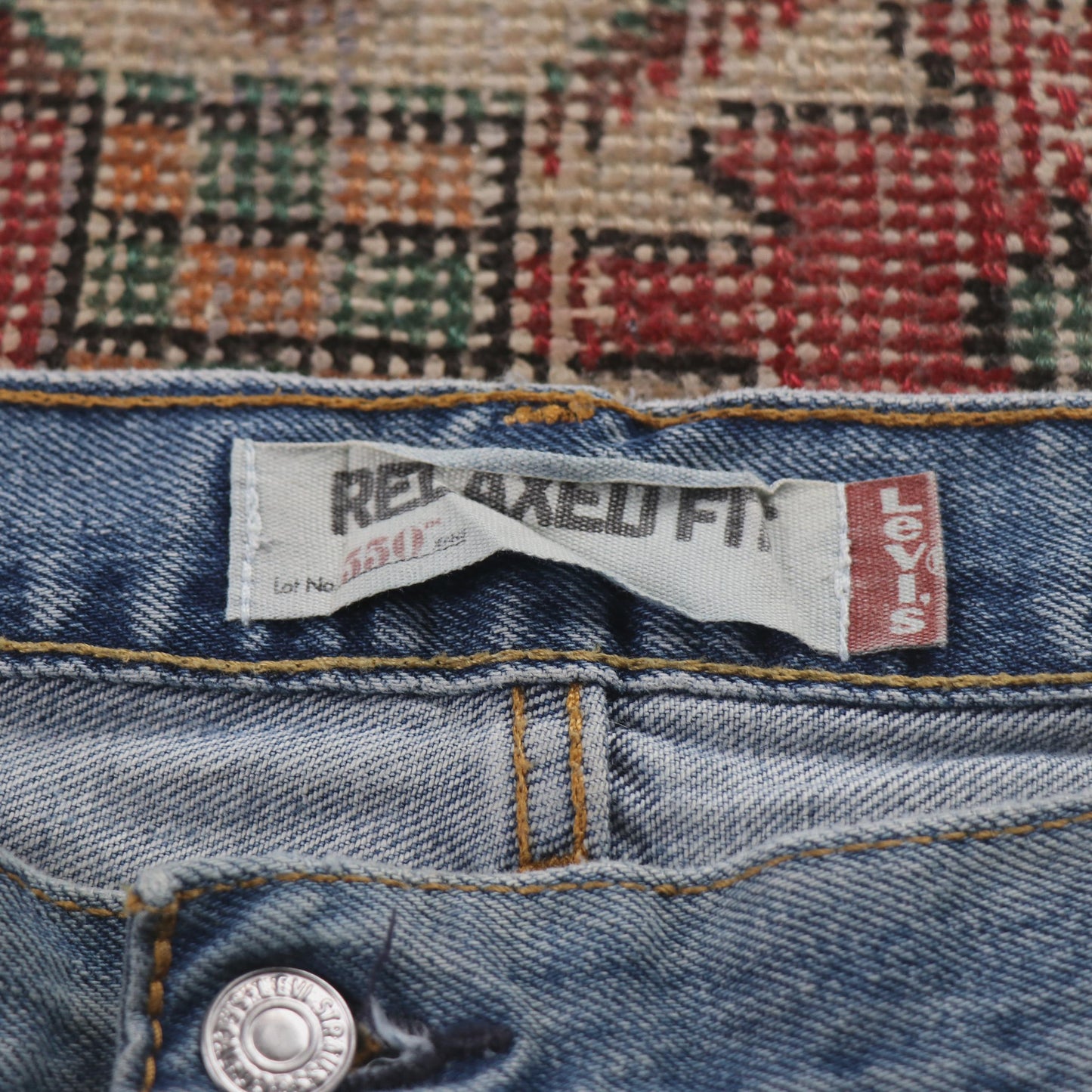 Levi's 550 W44 L28 Tapered Leg Relaxed Fit Blue Denim Jeans