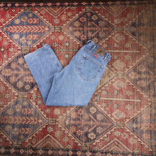Wrangler W36 L28 Straight Leg Relaxed Fit Blue Denim Jeans