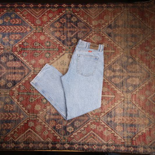 Wrangler W33 L29 Straight Leg Relaxed Fit Blue Denim Jeans