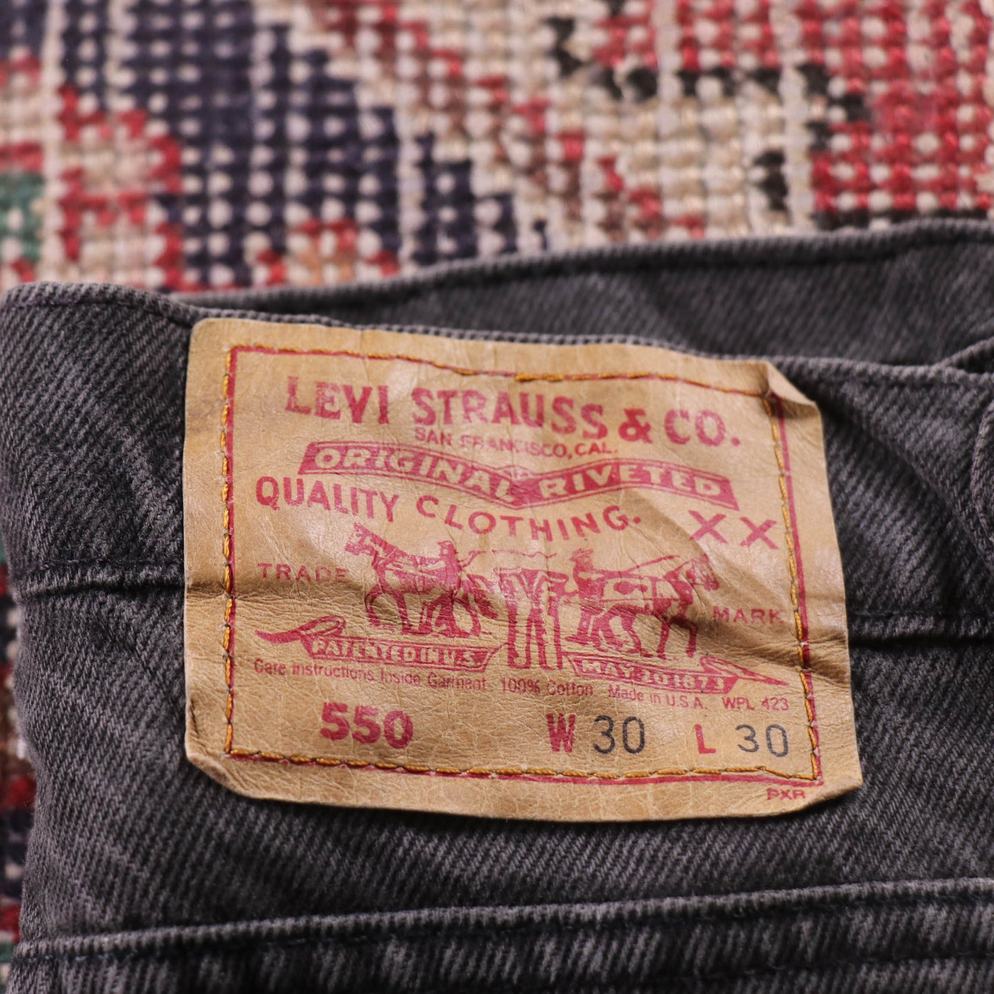Levi's 550 Red Tab W28 L26 Tapered Leg Relaxed Fit Grey Denim Jeans