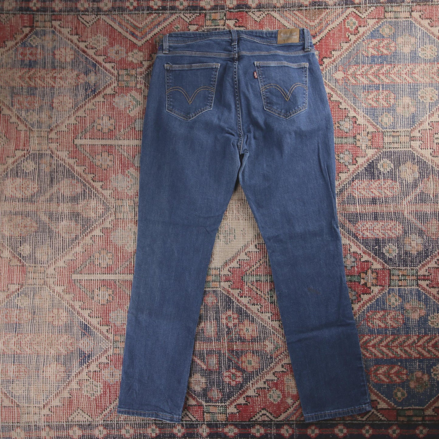 Levi's 711 Red Tab W32 L28 Slim Straight Leg Blue Denim Jeans
