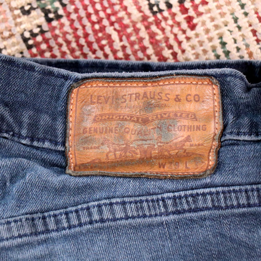 Levi's W24 L30 Tapered Leg Blue Denim Jeans