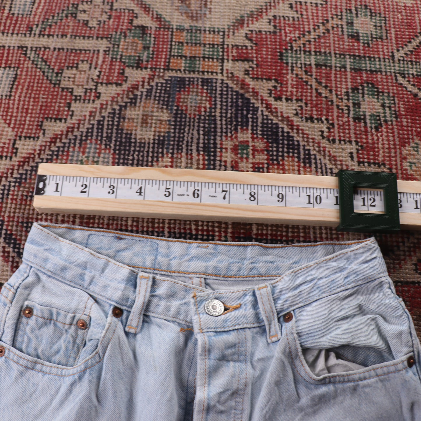 Levi's Red Tab W24 L27 Relaxed Fit Blue Denim Jeans