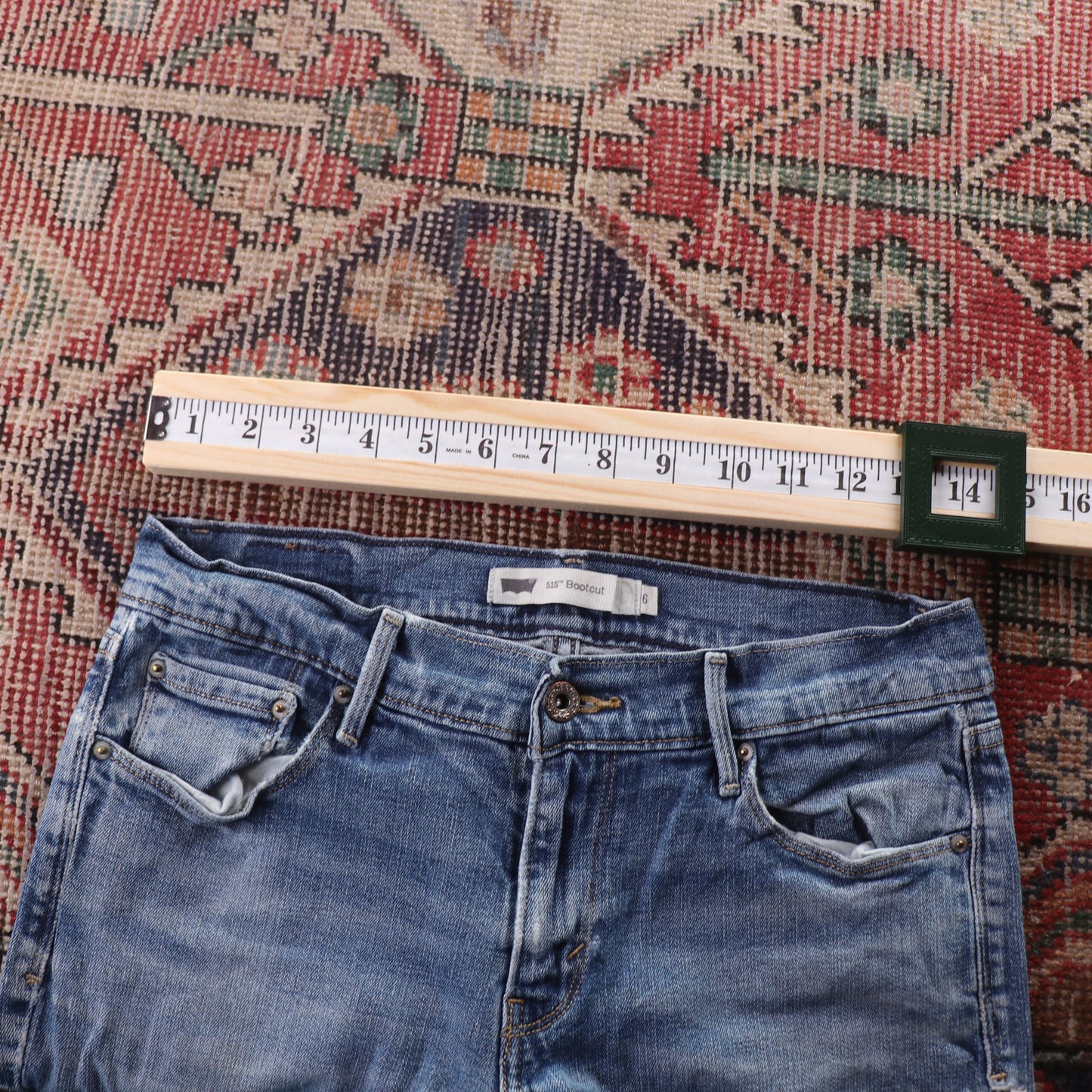 Levi's 501 W28 L30 Original Fit Classic Ripped Style Blue Denim Jeans