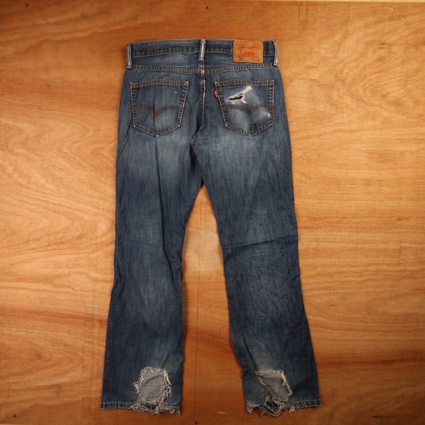 Levi's 527 Red Tab W30 L30 Bootcut Blue Denim Jeans