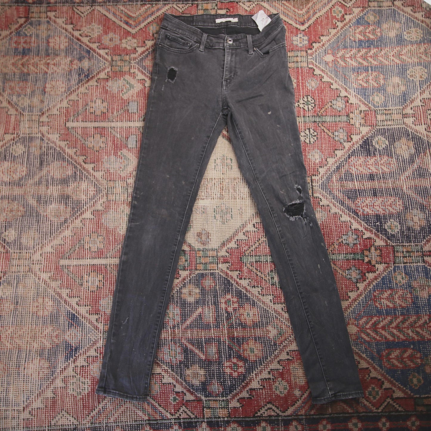 Levi's 711 W30 L31 Skinny Classic Ripped Style Black Denim Jeans