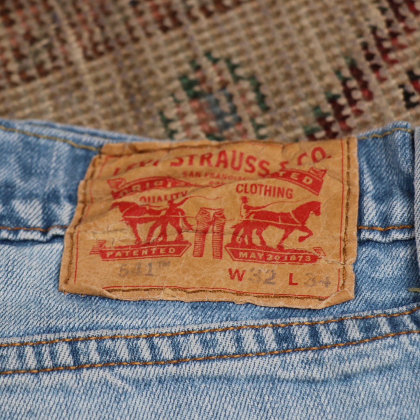 Levi's 541 W32 L29 Tapered Leg Distressed Style Blue Denim Jeans