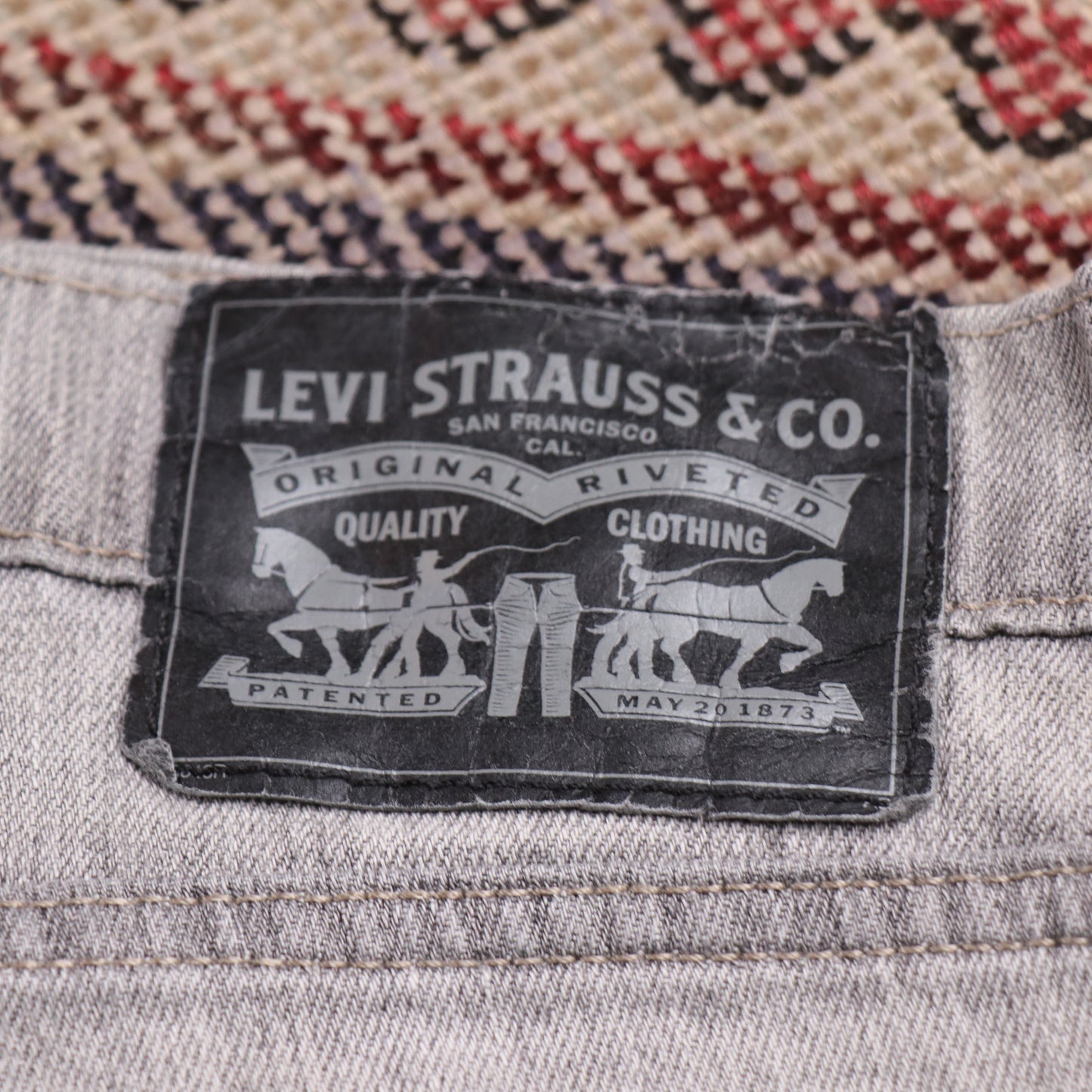 Levi's W32 L30 Slim Fit Grey Denim Jeans
