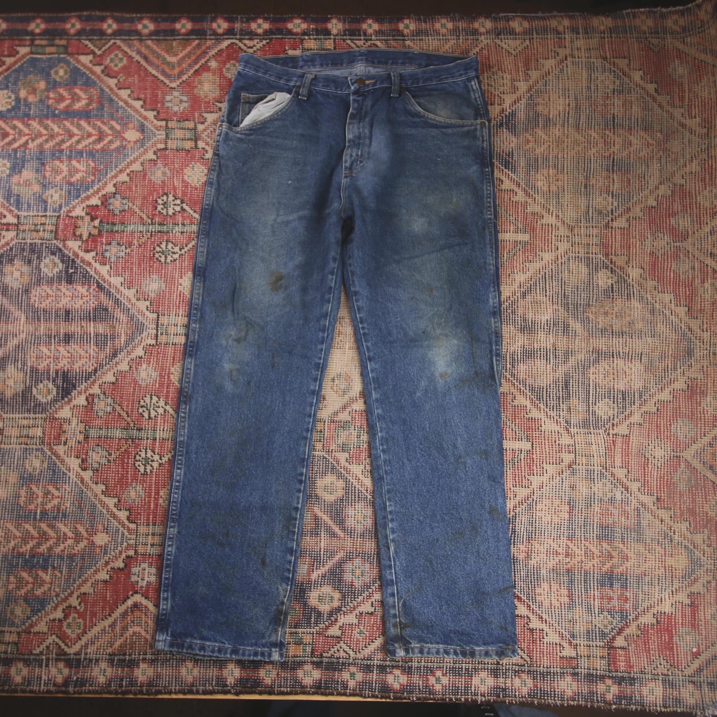 Wrangler W34 L30 Straight Leg Relaxed Fit Blue Denim Jeans