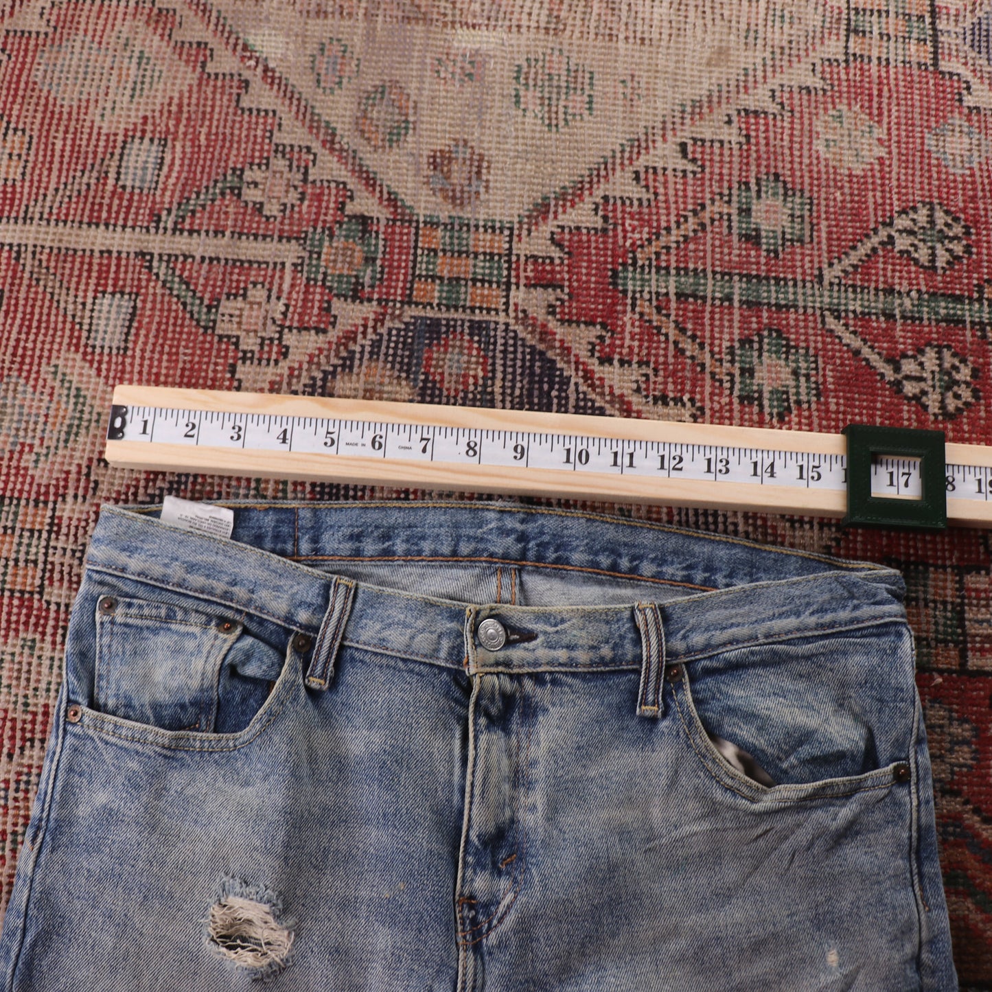 Levi's 501 Red Tab W34 L32 Original Fit Classic Ripped Style Blue Denim Jeans