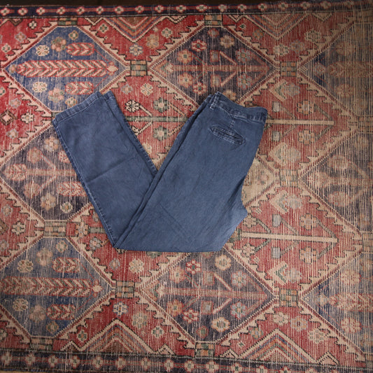 Wrangler W32 L32 Straight Leg Relaxed Fit Blue Denim Jeans