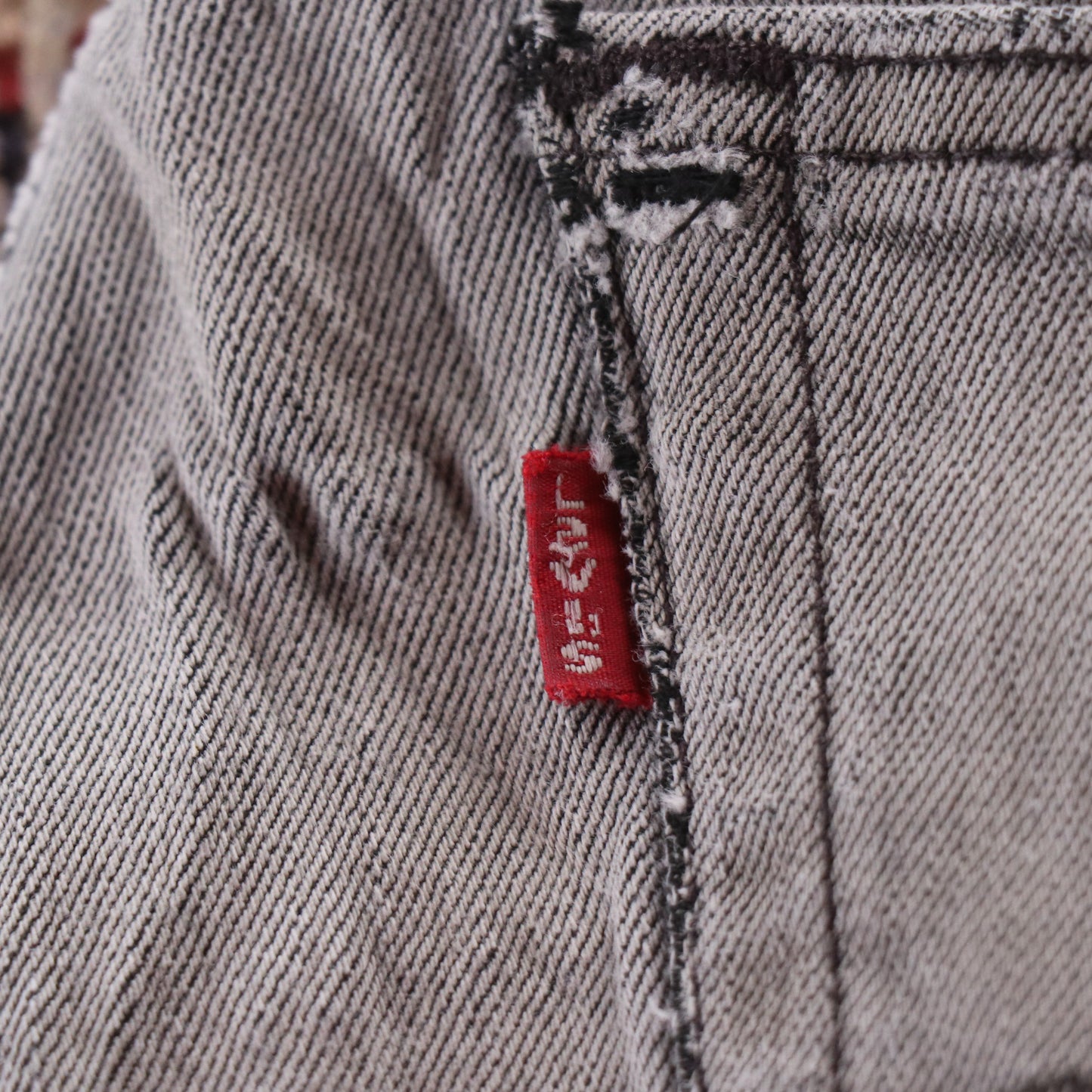 Levi's Red Tab W32 L33 Slim-Straight Classic Ripped Style Grey Denim Jeans