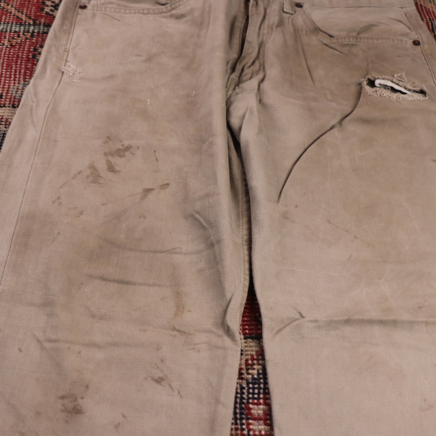 Levi's 505 W34 L29 Straight Leg Regular Fit Distressed Style Beige Denim Jeans