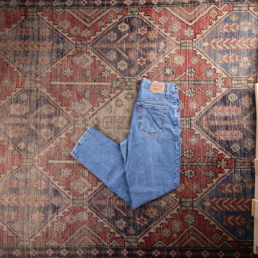 Levi's Red Tab W26 L27 Relaxed Tapered Leg Blue Denim Jeans
