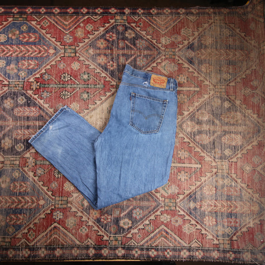 Levi's 550 W42 L30 Tapered Leg Relaxed Fit Blue Denim Jeans