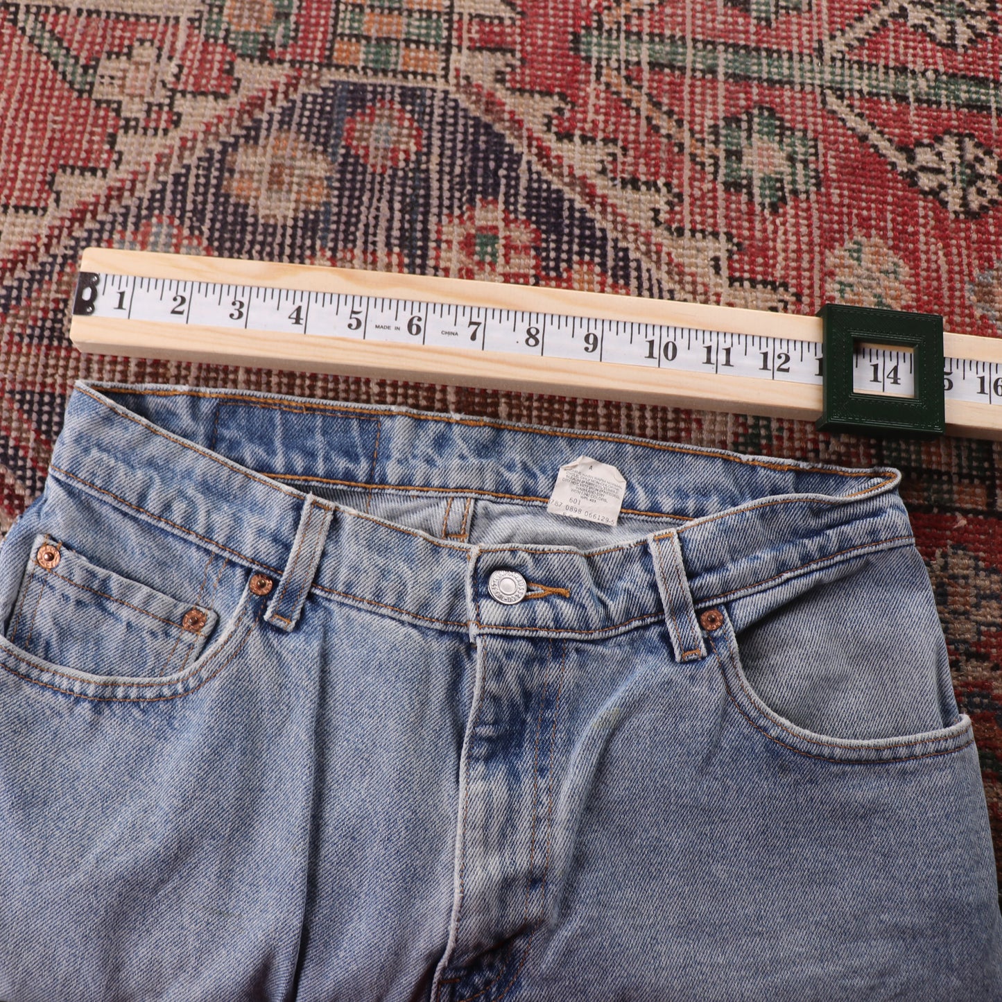 Levi's 501 Red Tab W28 L27 Original Fit Blue Denim Jeans