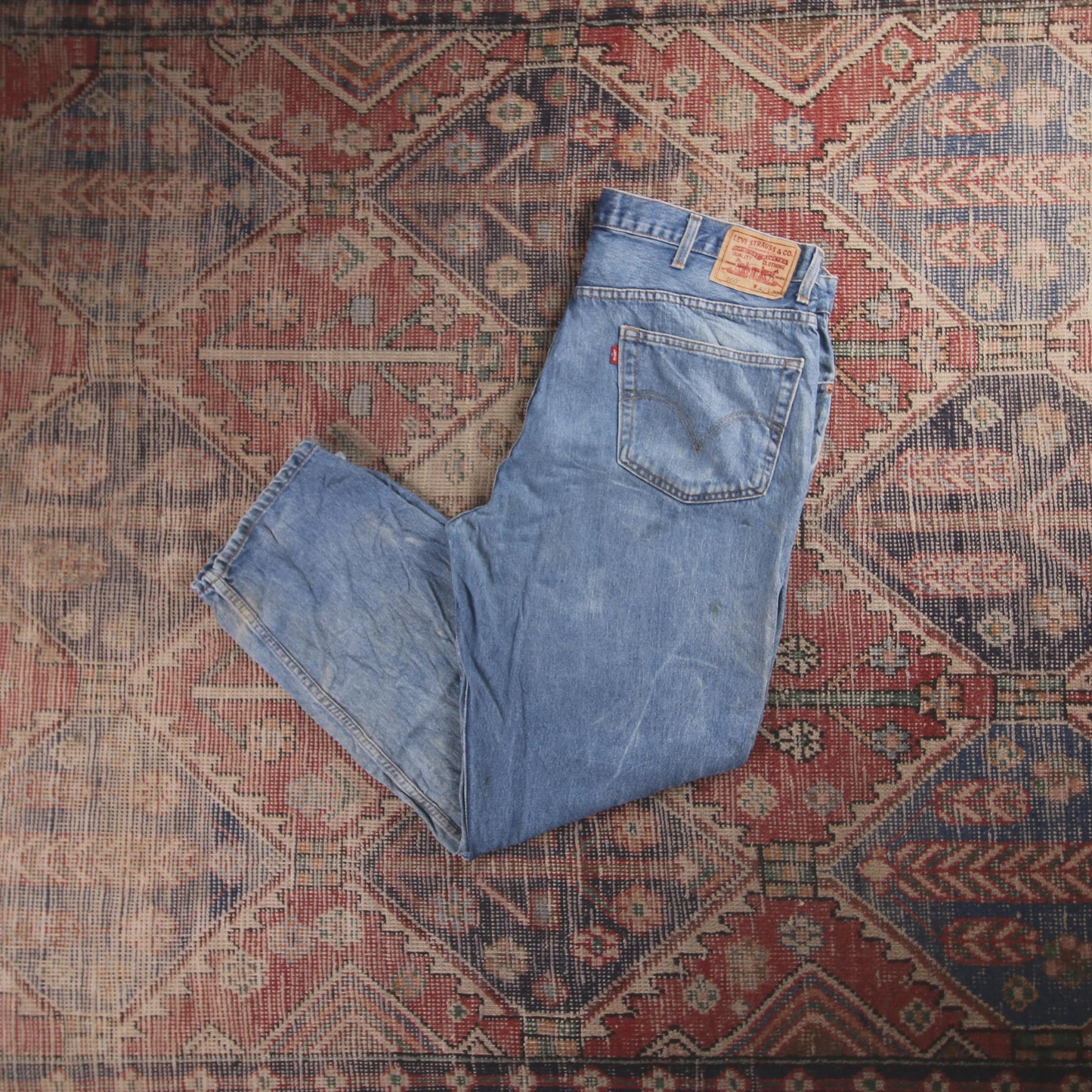 Levi's 550 Red Tab W40 L30 Tapered Leg Relaxed Fit Blue Denim Jeans