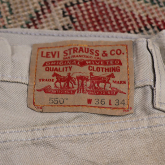 Levi's 550 W36 L34 Tapered Leg Relaxed Fit Beige Denim Jeans