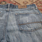 Wrangler W34 L30 Straight Leg Relaxed Fit Classic Ripped Style Blue Denim Jeans