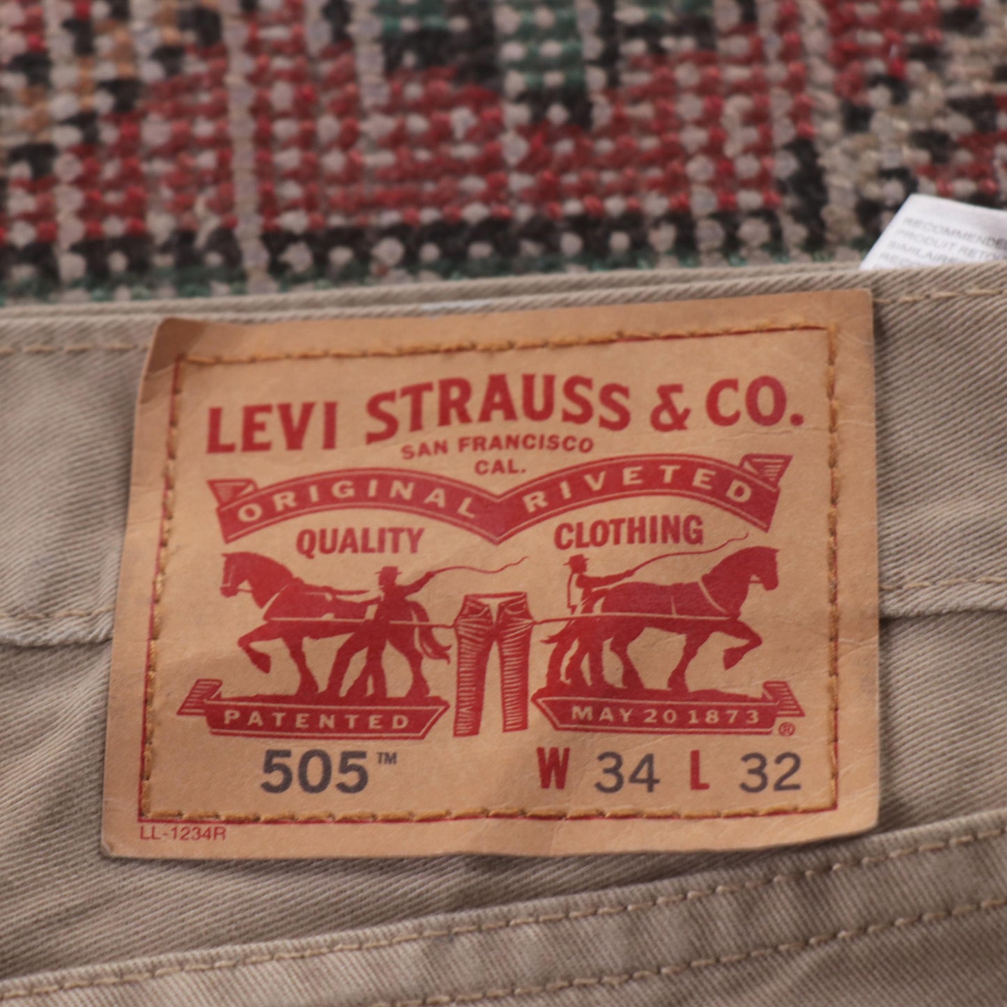 Levi's 505 Red Tab W34 L32 Straight Leg Regular Fit Beige Denim Jeans