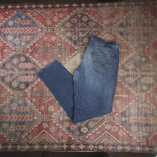 Levi's W40 L34 Straight Leg Loose Fit Blue Denim Jeans