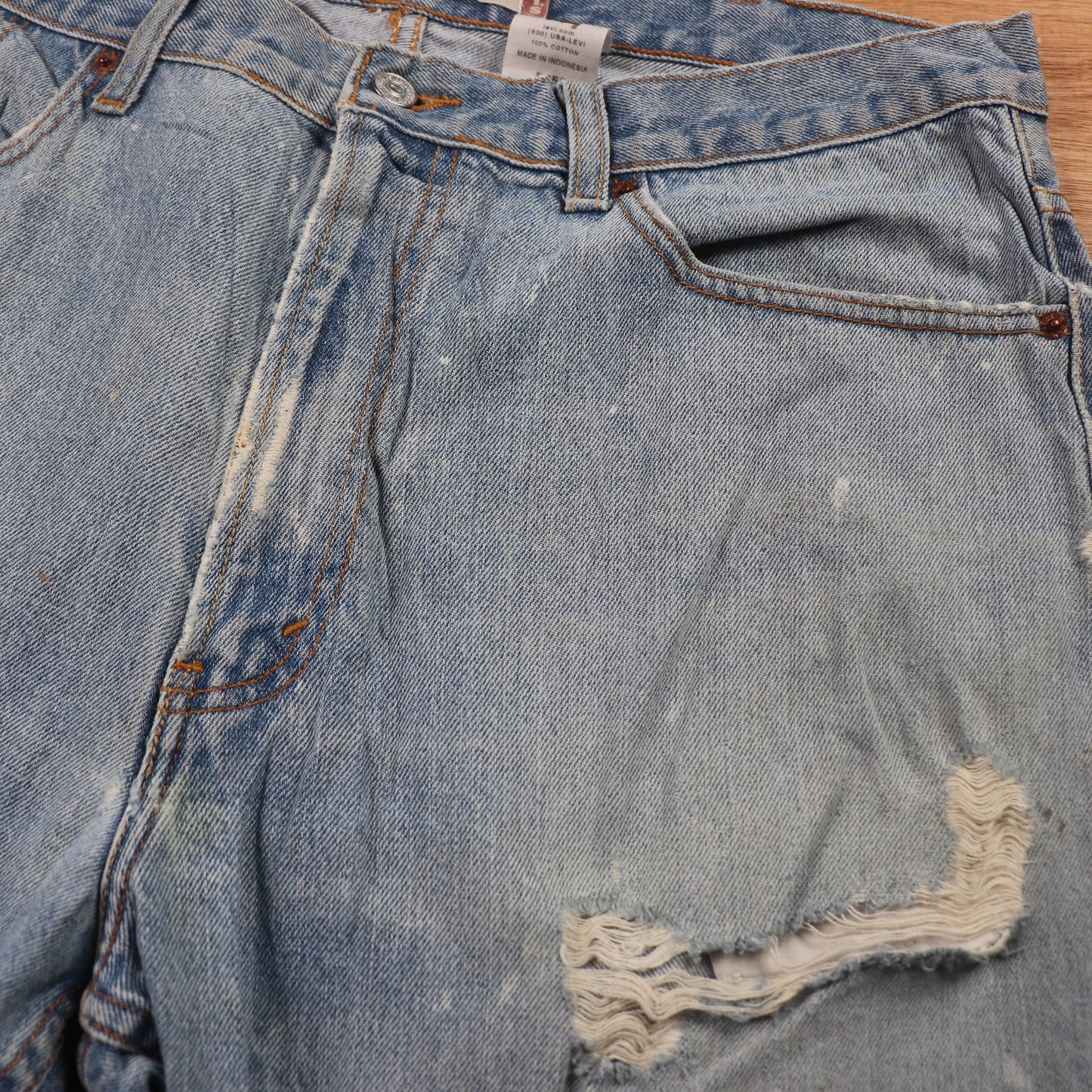 Levi's 505 Red Tab W38 L32 Straight Leg Regular Fit Classic Ripped Style Blue De