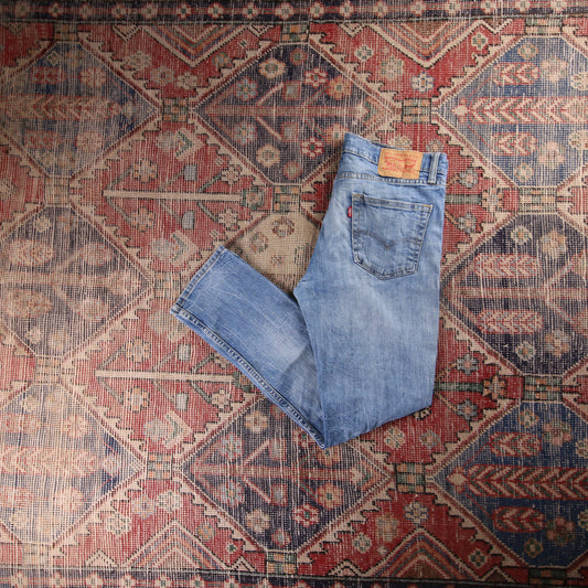 Levi's Red Tab W26 L30 Slim Classic Ripped Style Blue Denim Jeans