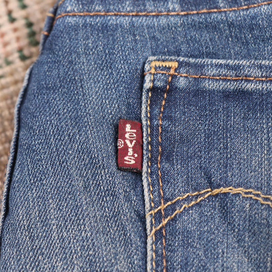 Levi's W32 L30 Flared Blue Denim Jeans