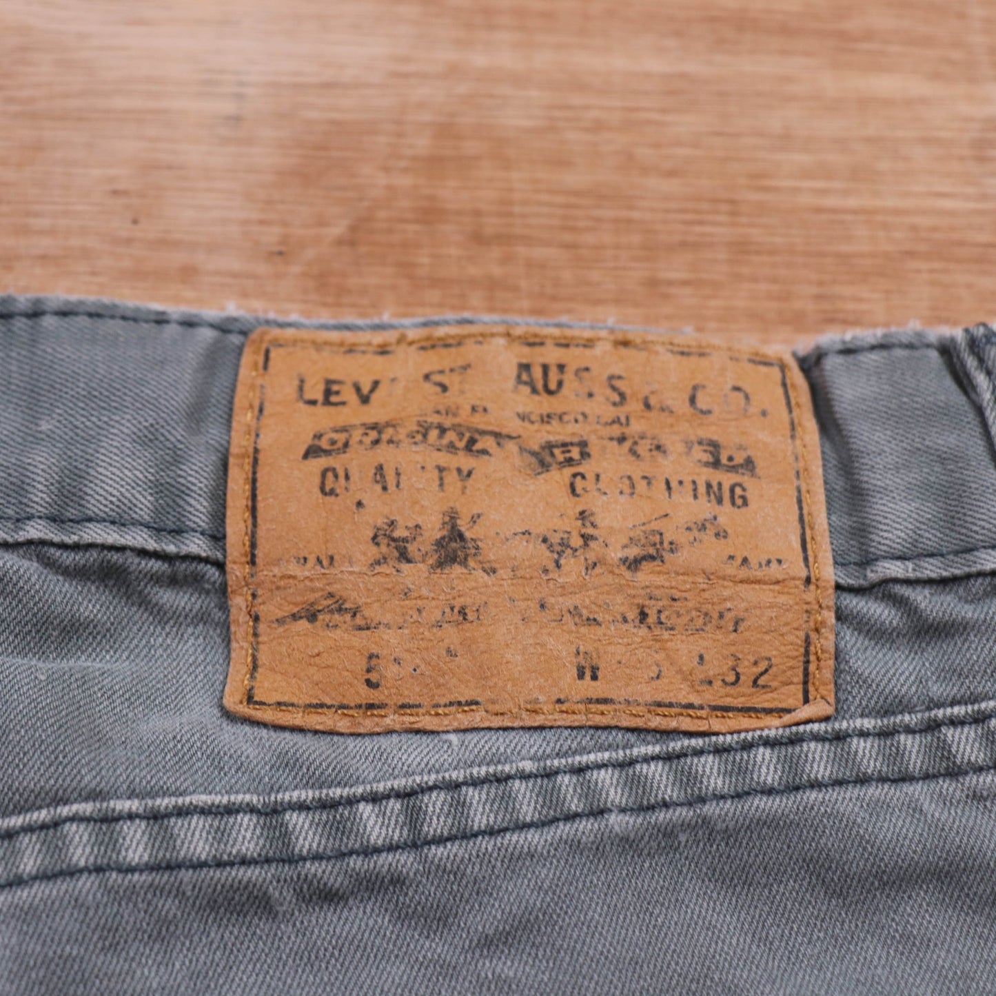 Levi's 505 Red Tab W36 L31 Straight Leg Regular Fit Grey Denim Jeans