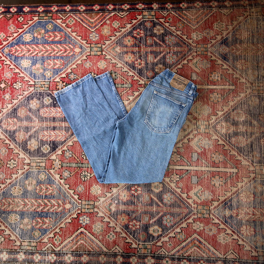 Wrangler W32 L30 Straight Leg Relaxed Fit Blue Denim Jeans