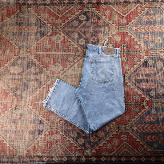 Wrangler Red Tab W36 L29 Relaxed Blue Denim Jeans