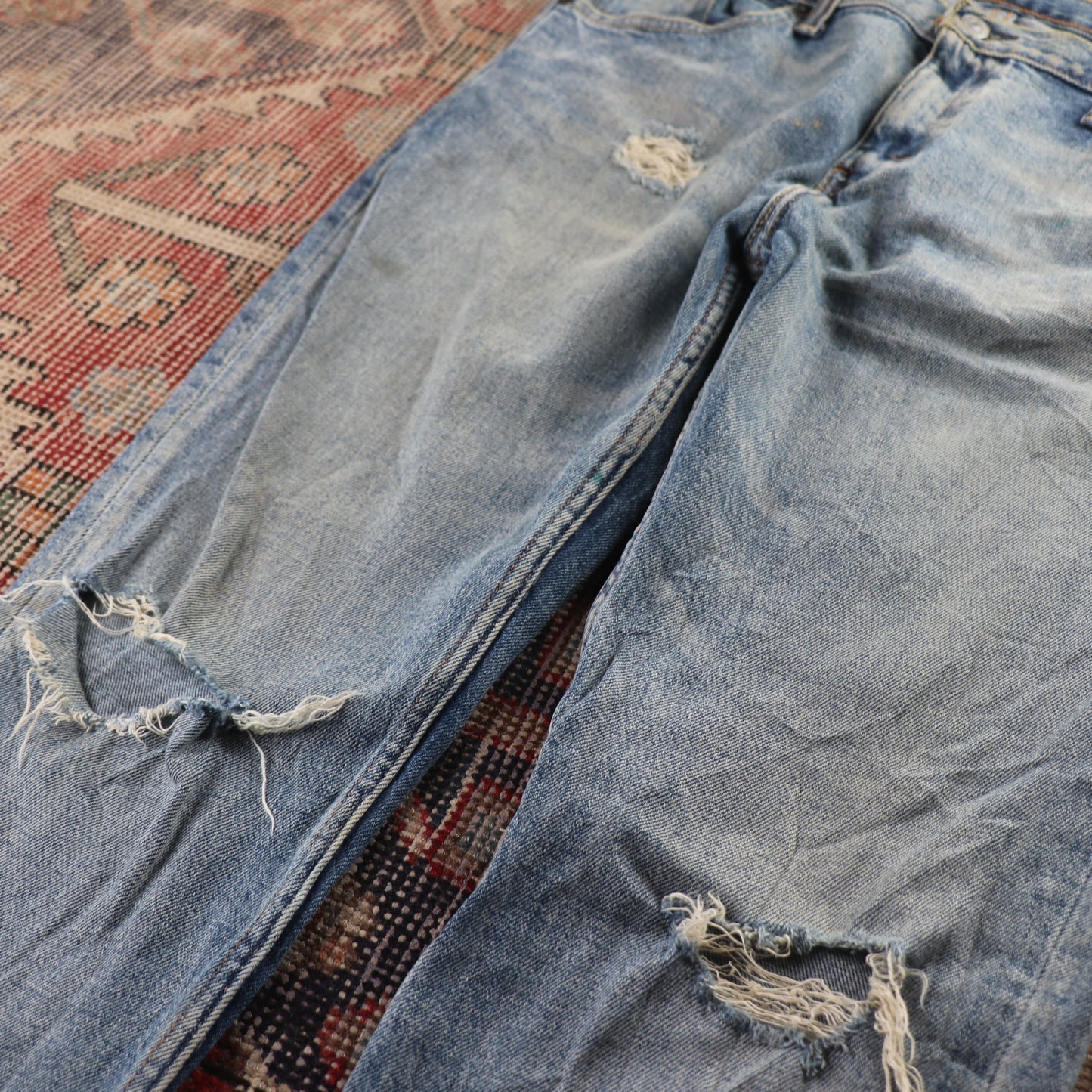Levi's 501 Red Tab W34 L32 Original Fit Classic Ripped Style Blue Denim Jeans