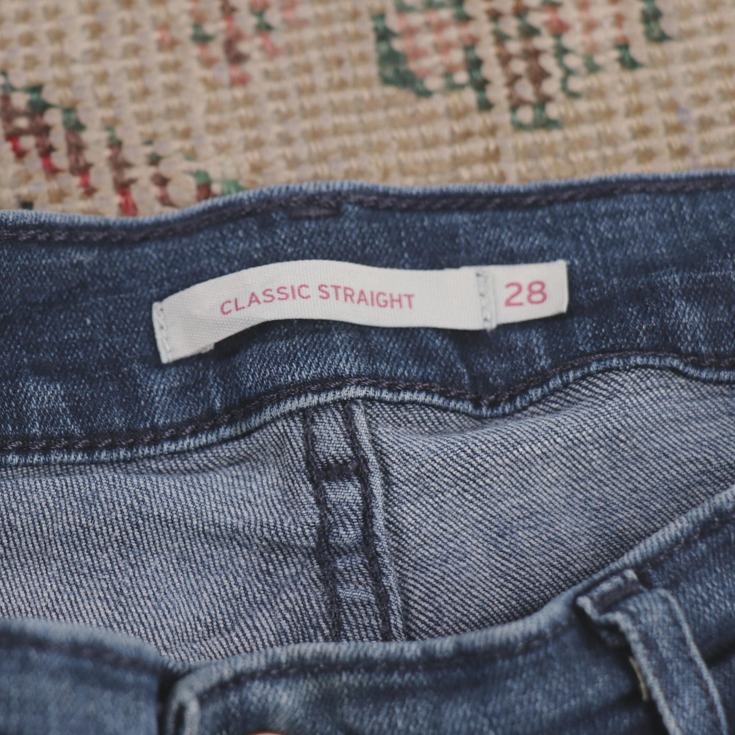 Levi's W30 L30 Straight Leg Classic Ripped Style Blue Denim Jeans